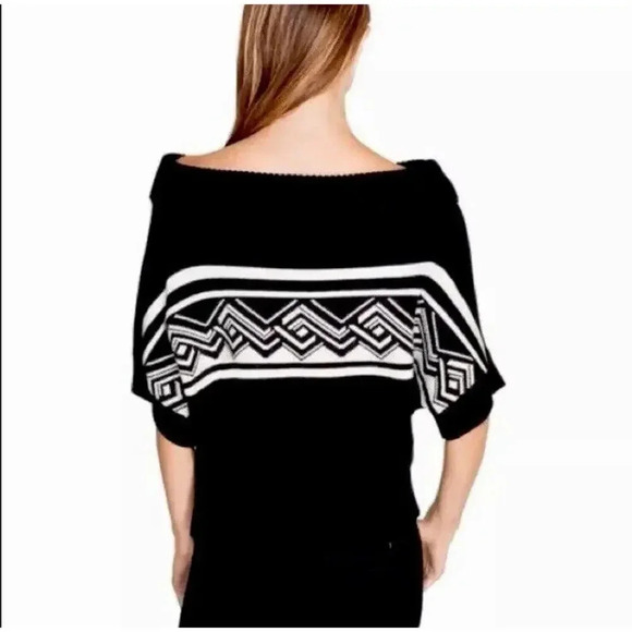 White House Black Market Alpaca Blend Off Shoulder Fuzzy Knit Womens Sweater S - Picture 7 of 13